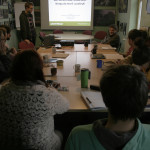 Iwo Łoś z Greenpeace poprowadził cykl warsztatów „Planowanie i prowadzenie kampanii klimatycznej”.